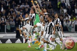 Juventus Habisi Barcelona 3-0, Dybala Cetak Dua Gol