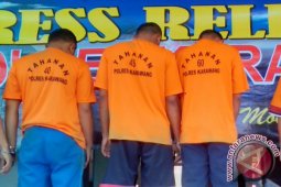 Polres Karawang Tangkap Tiga Anggota LSM