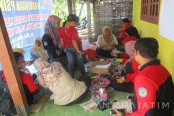 Kemensos Lakukan "Trauma Healing" Anak-anak di area Longsor Nganjuk (Video)
