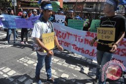 Unjuk Rasa Usut Teror KPK