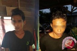 Banjarmasin police caught two Hypermart thieves