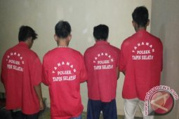 Polres Tapin, Tiga  Hari Amakan 4 Pengedar