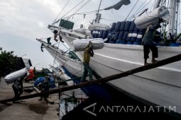 Aktivitas Pelabuhan Kalimas