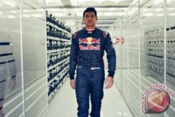 Sean Gelael Dapat "Salam Perkenalan" di Mobil Formula 1