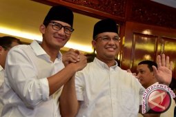 15 Titik Menayangkan Video Virtual Pelantikan Anies-Sandi