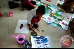 Dua Pelajar SLBN KKU Ikut FLS2N Provinsi Kalbar