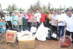 Pemkab Banjar Bantu Puluhan Korban Kebakaran