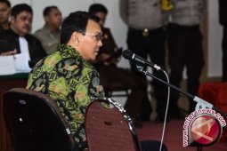Pertimbangan Jaksa Dalam Menuntut Ahok