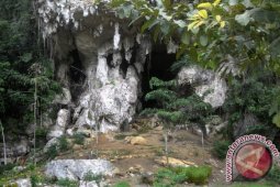 Balai Arkeologi Teliti Gua Di Tanah Bumbu