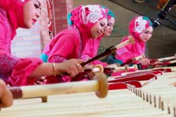 Wagub Jatim Dorong Kompetisi Kolintang Rutin Digelar