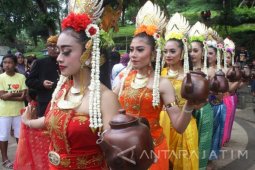Grebeg Tengger Tirtoaji