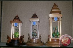 HSS Pamerkan Kerajinan Lokal di Incraft 2017