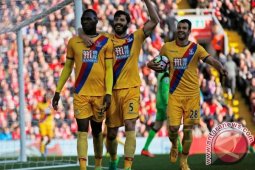 Pemain Crystal Palace Benteke diragukan main melawan Bournemouth
