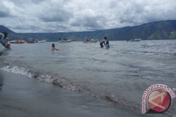 Pengusaha Singapura Tertarik Investasi Di Danau Toba