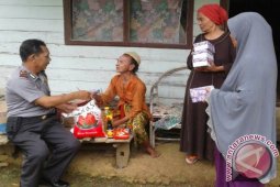 Kapolsek Kandangan Peduli Warganya