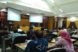 Nilai UN Siswa SMK/SMA Jatim Alami Penurunan