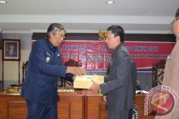 Pansus DPRD Sintang "Maraton" Bahas LKPJ Bupati