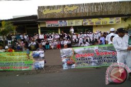 Ratusan Aktivis Islam Puncak Gelar Aksi Doa