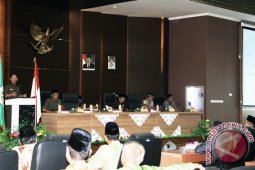 Bupati Sampaikan LKPj 2016