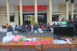 Polisi Beber Kejiwaan 14 Peserta Pesta Gay