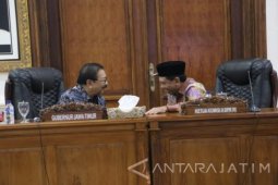Pemprov Jatim Siap Serahkan DP4 Pilkada Jatim