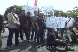 AJJ Desak Pengusutan Kasus Kekerasan Jurnalis Peringati "WPFD"
