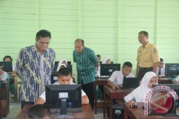 Tapteng Siapkan 2 Ribu Komputer untuk UNBK