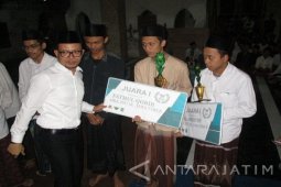 KH Kafabihi Mahrus: Dakwah Sistem Radikal Bahayakan Negara