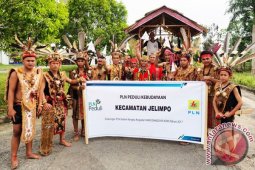 CSR PLN Dukung Naik Dango Di Landak