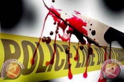 Dua pelaku penikaman mantan bupati ditangkap