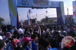 "Color Run" Semarakkan HUT ke-65 Bank BJB