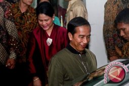 Presiden Hadiri Puncak Budaya Maritim Pesta Laut Mappanretasi