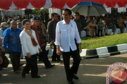Presiden Jokowi minta pemda pantau wilayah rawan KLB