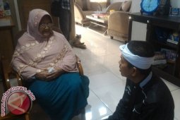Siti Rokayah Buka Pintu Damai Dengan Anak