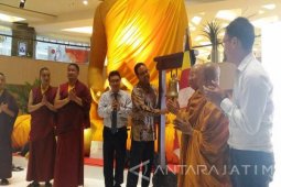Patung Budha dari Rotan Warnai Vesak Festival