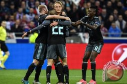 Ajax Tantang Manchester United di Final Liga Europa
