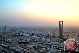 Desifit Anggaran Arab Saudi Turun 71 Persen