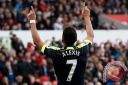 Arsenal Benamkan Stoke 4-1