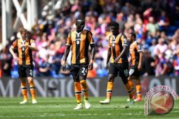Kalahkan 4-0, Palace Kirim Hull ke Divisi Championship