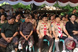 Almarhum Kakwarda Bali Terima "Satya Lencana Melati" (video)