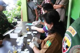 Seratus Prajurit Kodim Jembrana Jalani Tes Narkoba (video)