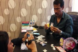 Polda Kalsel Tangkap Suami Istri Edarkan Narkoba