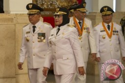Presiden Lantik Rusli-Idris Sebagai Gubernur-Wagub Gorontalo