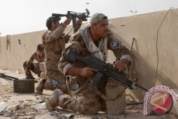 Petempur Syiah Irak Rebut Pangkalan Udara dari ISIS