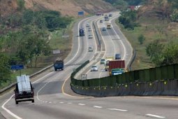 Jalur motor di tol perlu kajian mendalam
