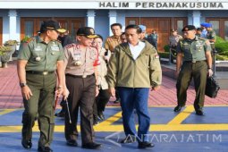 Presiden Saksikan Latihan Perang TNI di Natuna