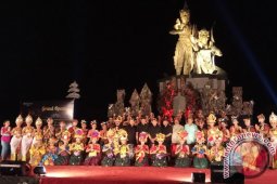 ITDC Pentaskan "Kebo Iwa Art Performance" (video)