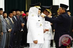 Gubernur Minta Bupati Bekasi Kawal Kanal "CBL"