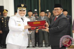 Gubernur Jabar Lantik Bupati-Wakil Bupati Bekasi