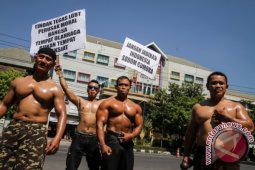 Aksi Kecam LGBT